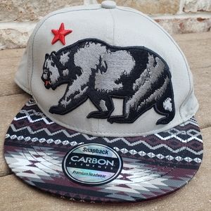 Carbon Elements California bear print snapback flat brim cap